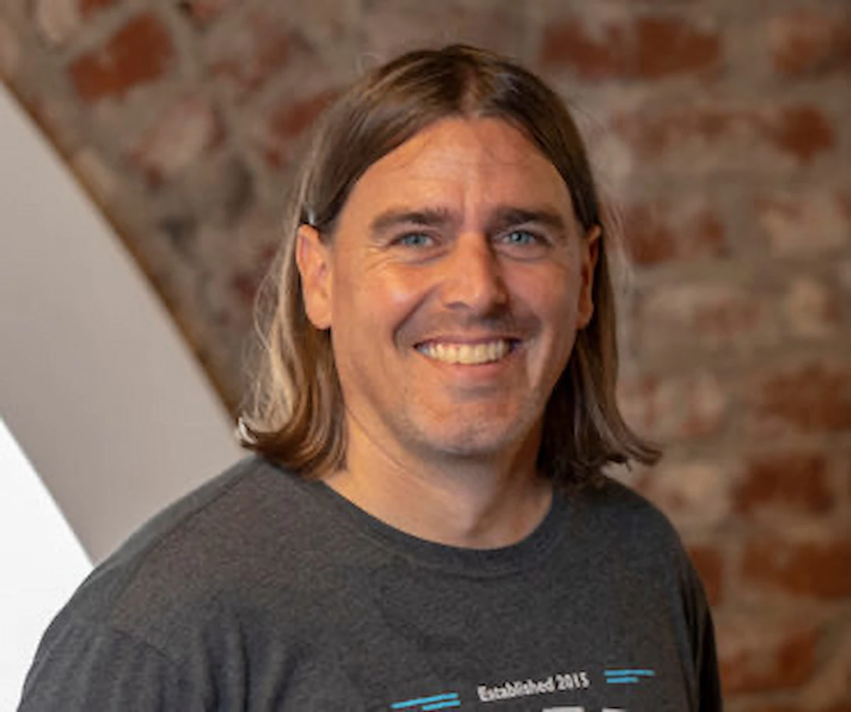 Photo of James Van Prooyen